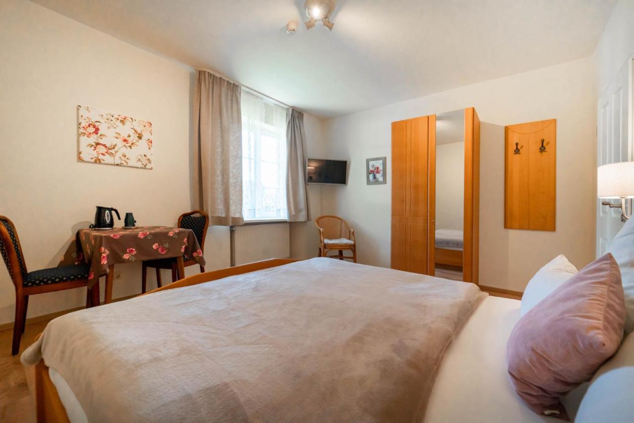 Kraeuterhotel Villa Vontenie Kordel Buitenkant foto